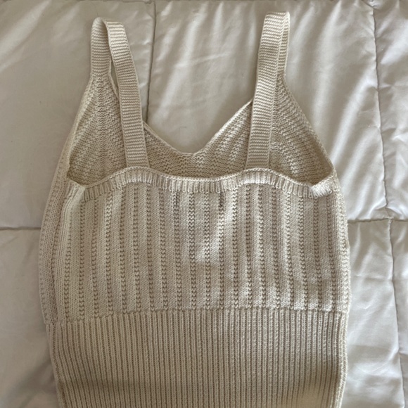Urban planet knit white tang top size xs - Picture 2 of 3